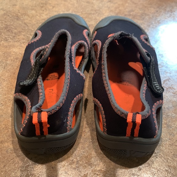 New Balance Kids Cruiser Sandal Water shoe Size 2 - Picture 2 of 3